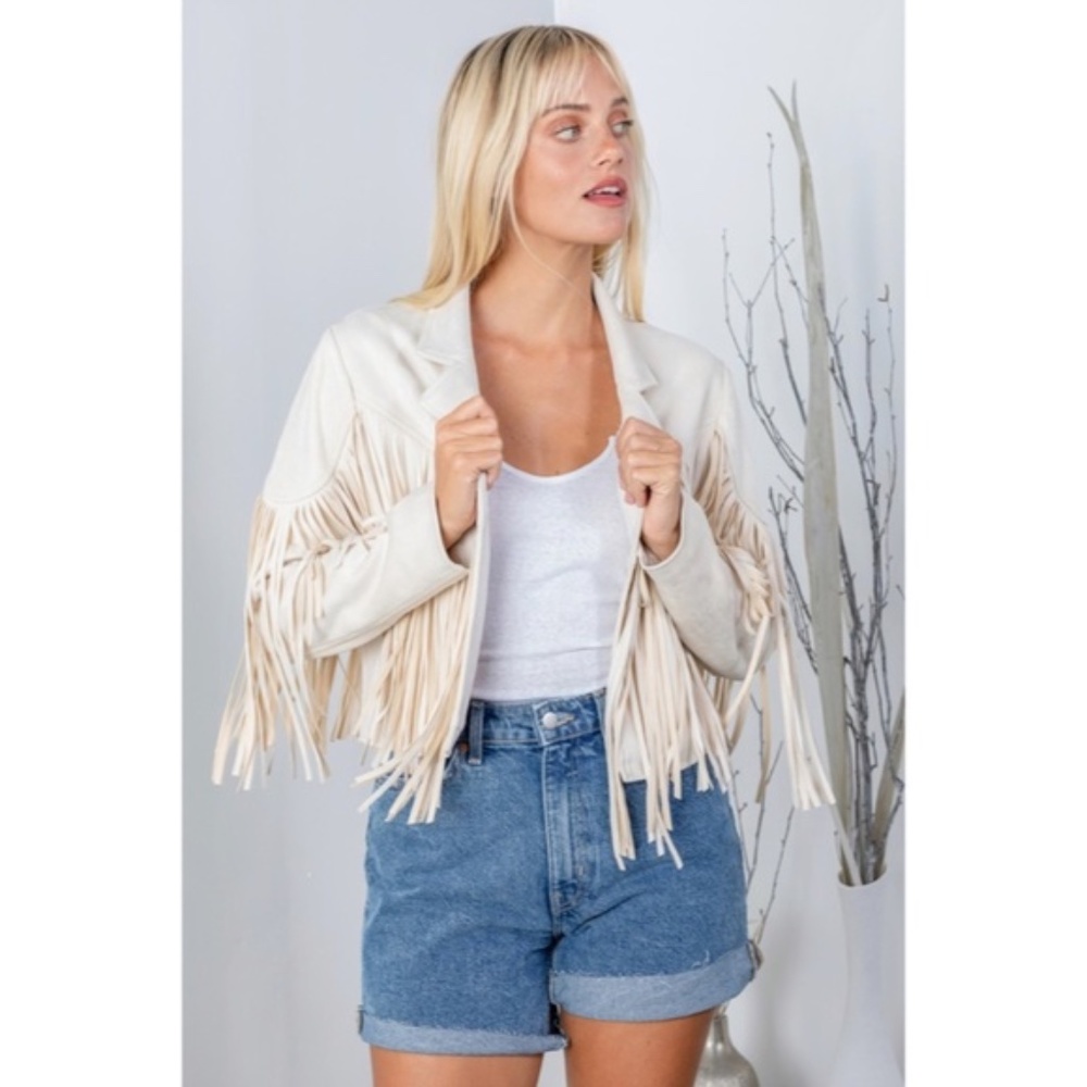 SOLD OUT Ivory Faux Leather Suede Fringe Cropped Western Boho Moto Jacket - Picture 4 of 9